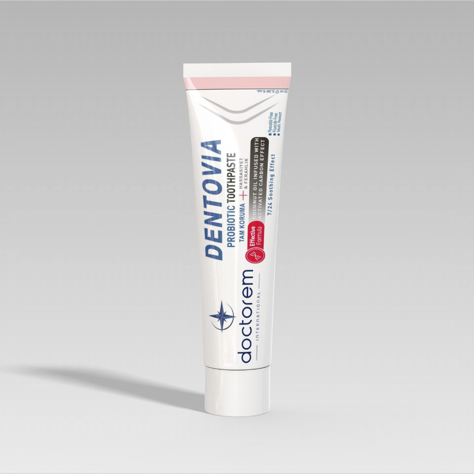 معجون أسنان مبيض